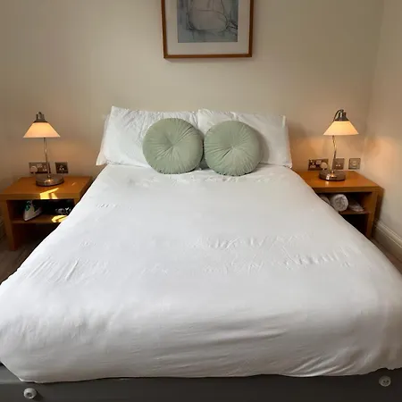 Turner House ホームステイ ロンドン