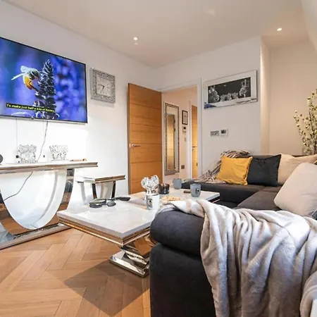 Marble Arch Penthouses With Skyline Views London