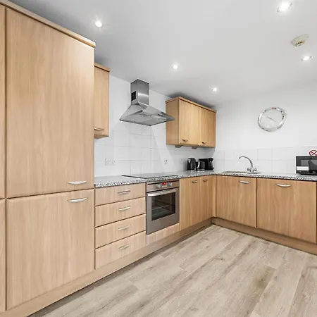 Sercasa - Wandsworth Park - Apartment London
