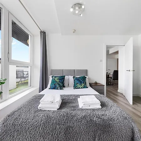Sercasa - Wandsworth Park - * London
