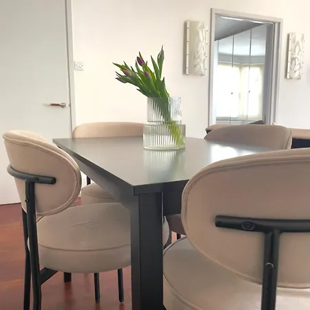 Great Value With Garden In Tufnell Park Near Emirates Stadium And 10 Mins To Kings Cross London