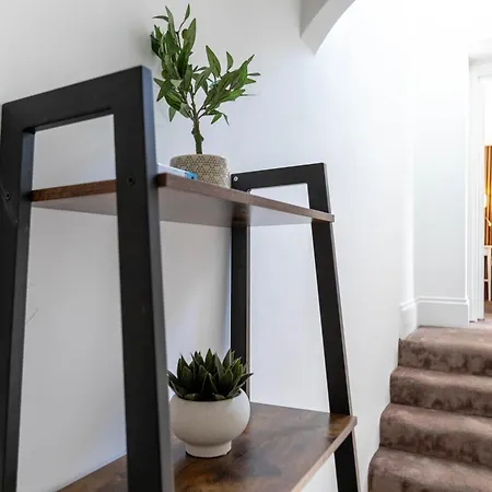 Apartment 3 Bedroom House In Notting Hill