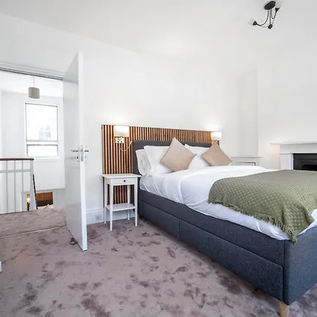 Apartment 3 Bedroom House In Notting Hill
