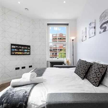 Stunning 1 Bedroom In Westminster With Ac Sleeps 4 *