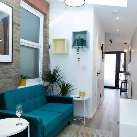 Apartment Elegant In *