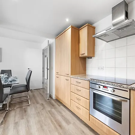 Sercasa - Wandsworth Park - *