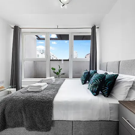 Sercasa - Wandsworth Park - Apartment London