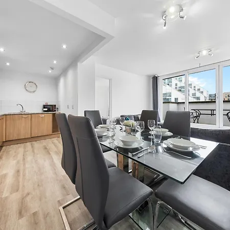 Sercasa - Wandsworth Park -