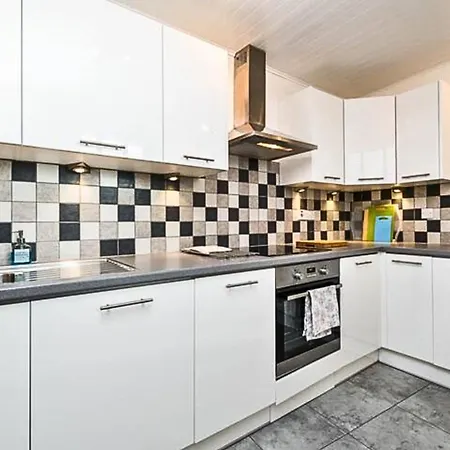Holiday home Kensington 2 Bedroom House-big Living Area And Kitchen-harrods-national History Museum-hyde Park-near 2 Underground Lines