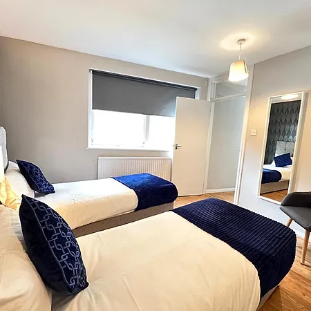 Holiday home Kensington 2 Bedroom House-big Living Area And Kitchen-harrods-national History Museum-hyde Park-near 2 Underground Lines *