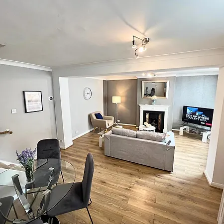 Holiday home Kensington 2 Bedroom House-big Living Area And Kitchen-harrods-national History Museum-hyde Park-near 2 Underground Lines