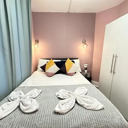 Lovely One Bedroom London