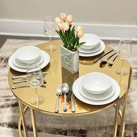 Apartment Lovely One Bedroom London
