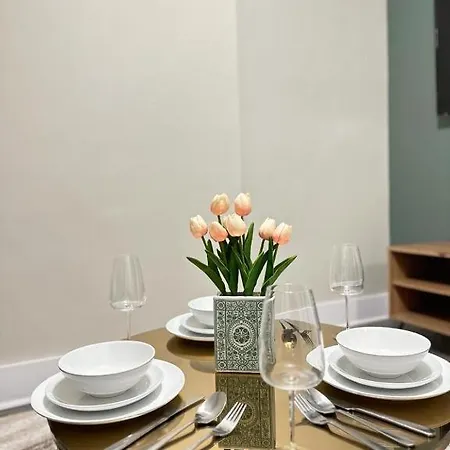 Lovely One Bedroom Apartment