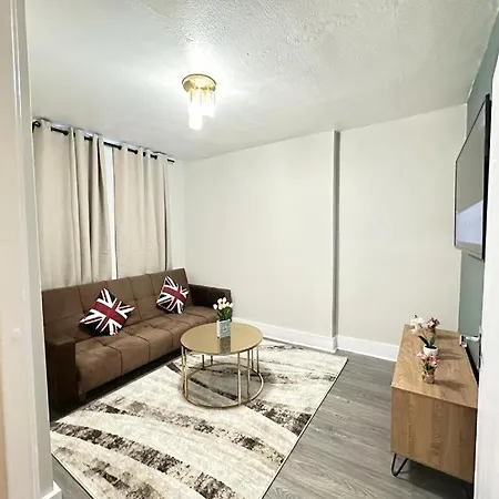 Lovely One Bedroom * London