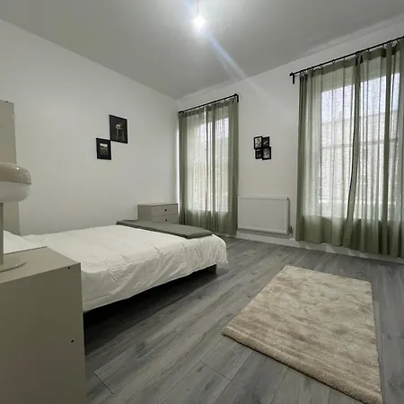 London Rooms