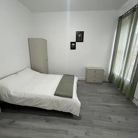 London Rooms *