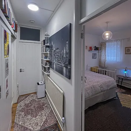 Homestay Centrally Located Comfortable In *