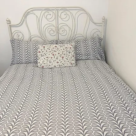 Centrally Located Comfortable In * London