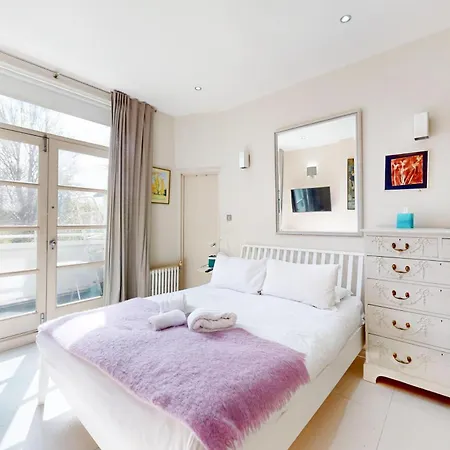 1 Bed Maisonette With Garden - 1 Min To Station Share Save *
