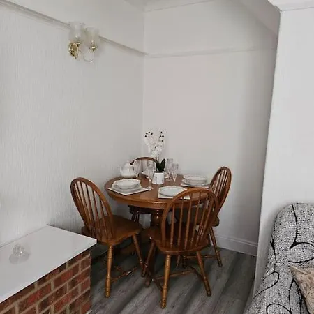 Luxury In Lewisham Apartment *