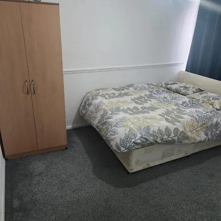 Thorogood House Homestay Dagenham