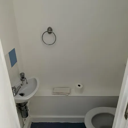 Overton Apartment *