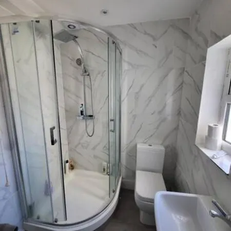 Private Near Ideal For Explorers