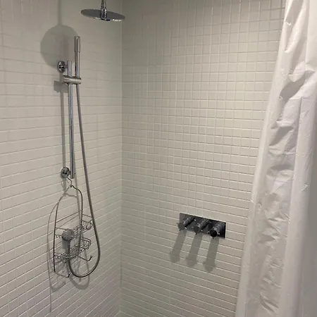 Modern, Bright And Convenient *