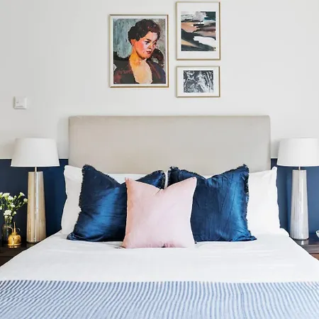 Hoxton Square - Urban Haven Apartment *