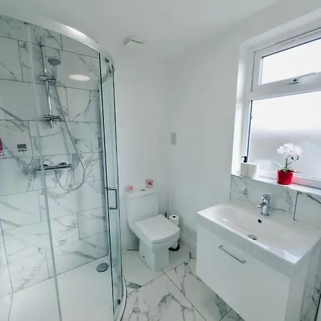 Ideal Loft 30min To * London