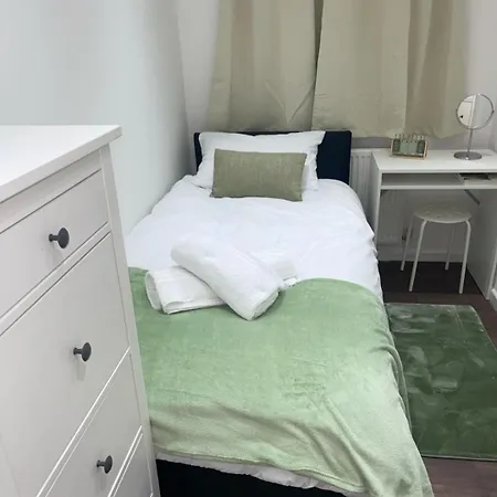 Vry Place Hébergement de vacances *