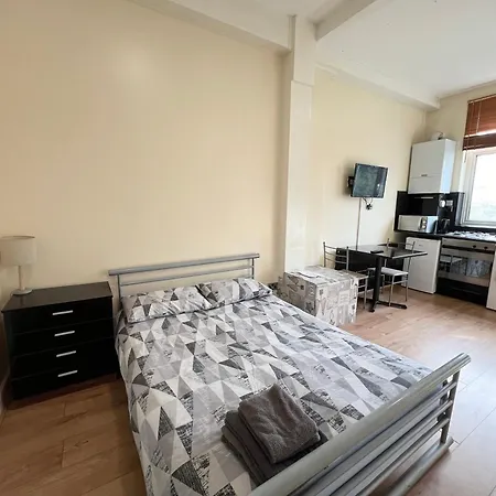 Comfy - Finchley Road Appartamento *