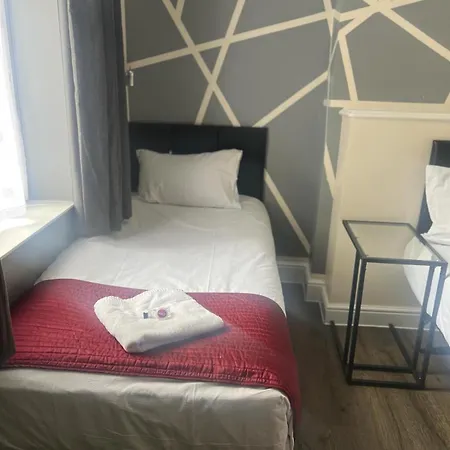 Saba And Hotel London