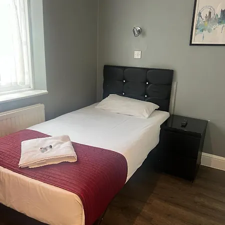 Hotel Saba And