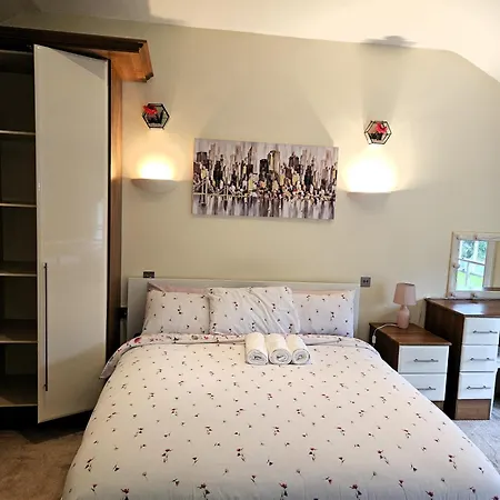 London Heathrow Glamour Mansion House Guest house