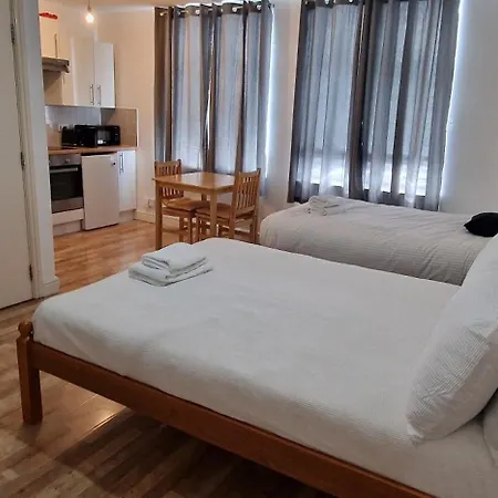 Apartment Urban Retreat Camberwell Zone 2 *