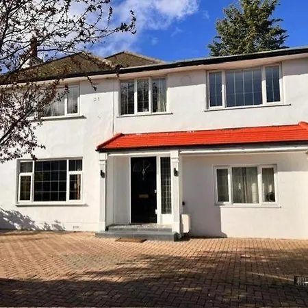 The Richmond Retreat Holiday home