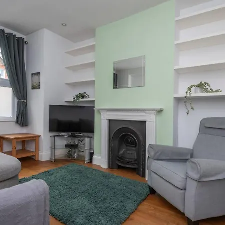 Ground Floor - Private Garden Apartment