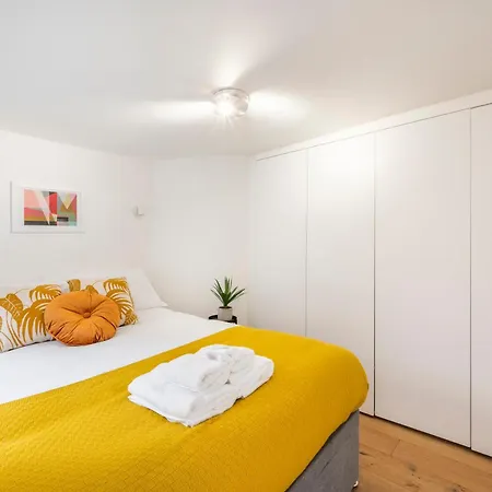 Apartment Charming 1 Bedroom Flat With Private Patio - West London, Kensington, Earl's Court, Chelsea