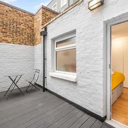 Charming 1 Bedroom Flat With Private Patio - West London, Kensington, Earl's Court, Chelsea