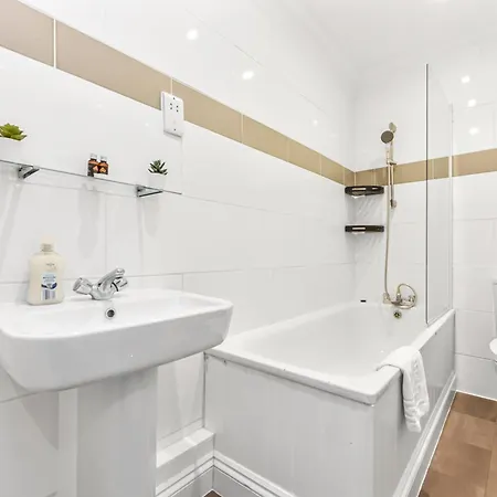 Apartamento Zone 1, Near Eye, Attractions, 2 Beds
