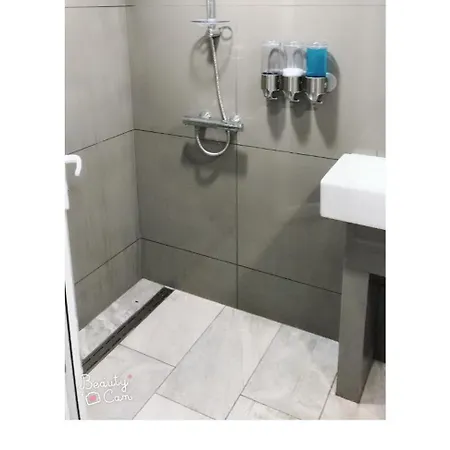 Luxurious Soft Water Air Conditioning Tv 5 Bed Arcade House Londra