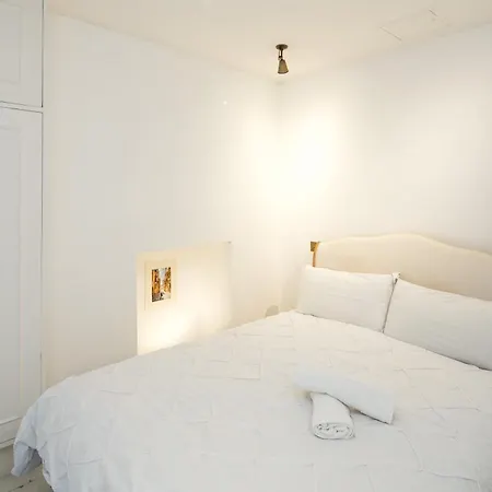 Charming 2-bed Flat In The Heart Of Nottinghill - Steps From Portobello Rd Market And Nottinghill Bookshop Apartment *