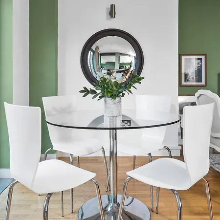 Hoxton Square - Urban Haven * London