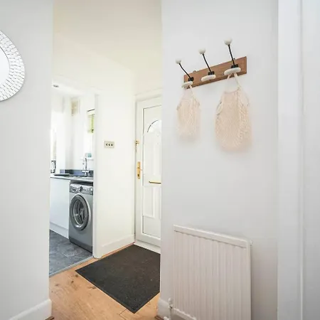 Pass The Keys Modern Beckenham Fast Train Links Apartment London
