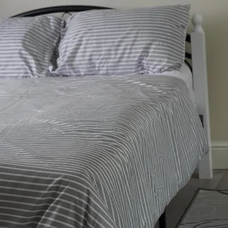 Homestay A Cosy 8 Bedroom House Edmonton
