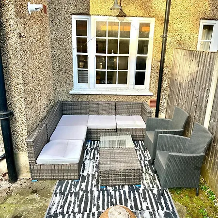Colindale Lush 30 Mins London Accommodatie bij particulieren *