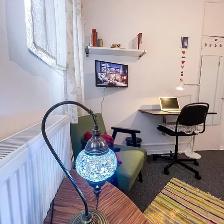 Centrally Located Comfortable In Homestay