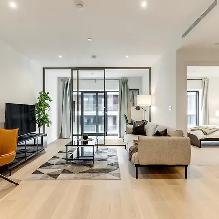 The Transit Apartment London